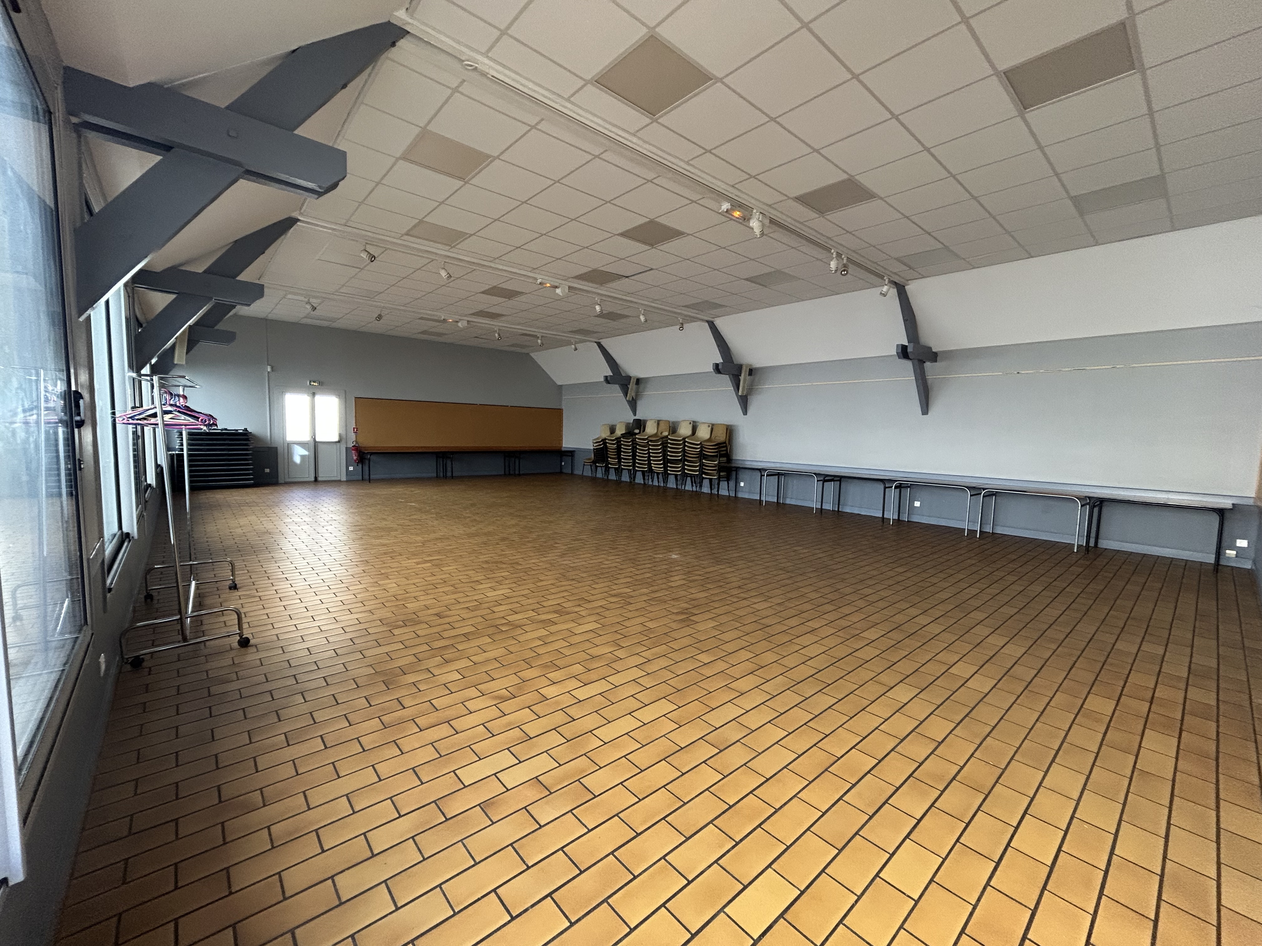 Grande salle du CLÉ